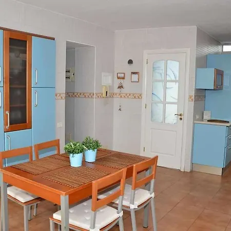 Дом отдыха Nuria, Con Piscina Privada